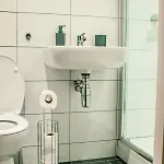Apartment Bv Cosy Basement At Conditioning House Bradford (West Yorkshire)