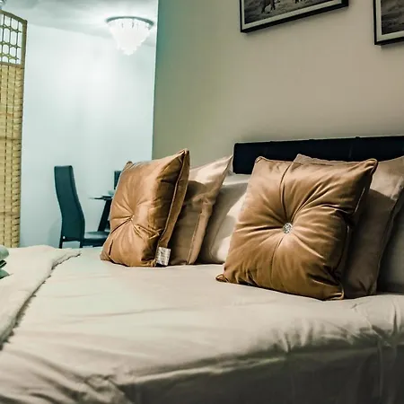 Bv Cosy Basement At Conditioning House *