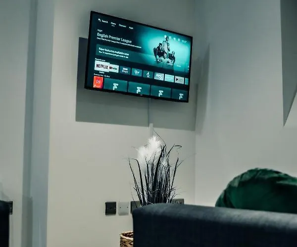 Bv Cosy Basement At Conditioning House 公寓 布雷得佛