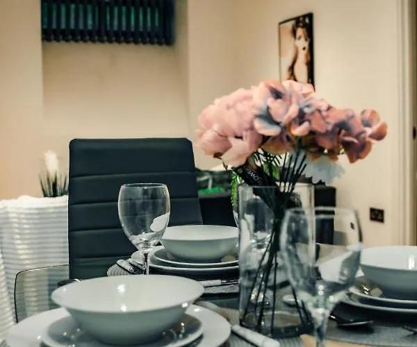 Lägenhet Bv Cosy Basement At Conditioning House