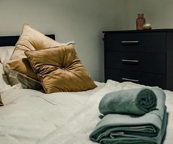 Lägenhet Bv Cosy Basement At Conditioning House