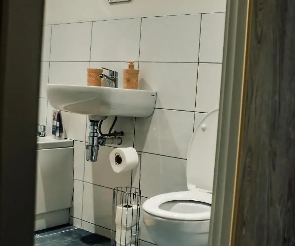 Lägenhet Bv Cosy Basement At Conditioning House *