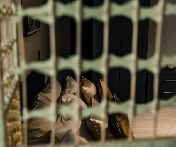 Bv Cosy Basement At Conditioning House